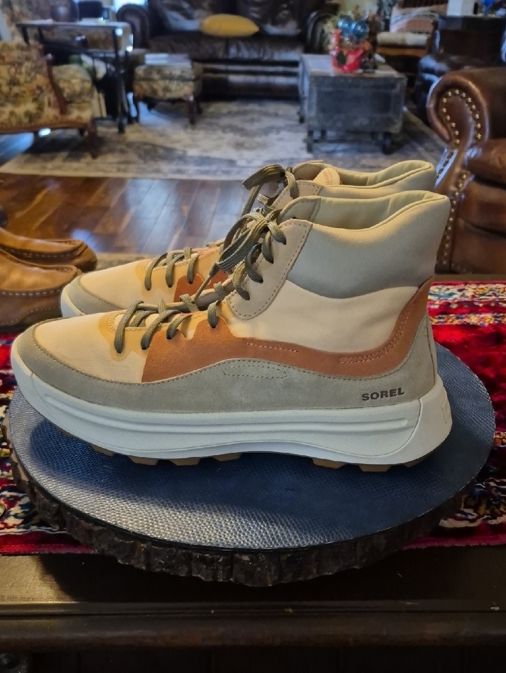 Sorel "Ona"Beige Tan &pink Casual Hiker Sneakers Womens Sz.11.(#2030SH) - Picture 4 of 16